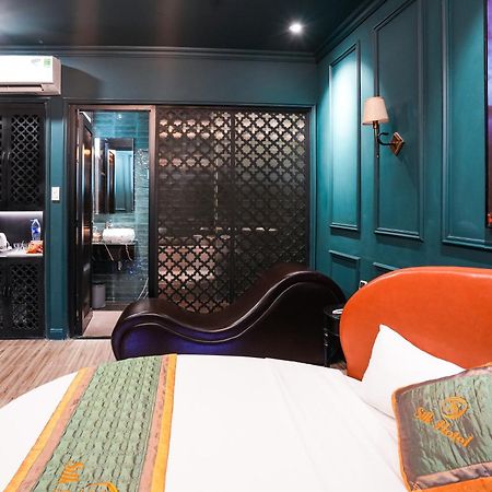 Silk Hotel Near Tan Son Nhat Airport Ho Chi Minh Zewnętrze zdjęcie